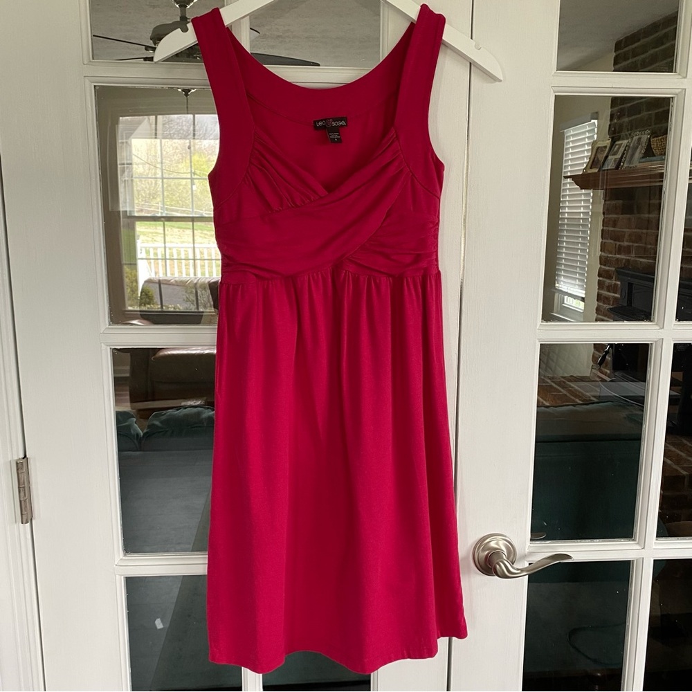 Leo & Sage Jersey Mini Dress Small Stretchy Pima Cotton Comfy Red Pink